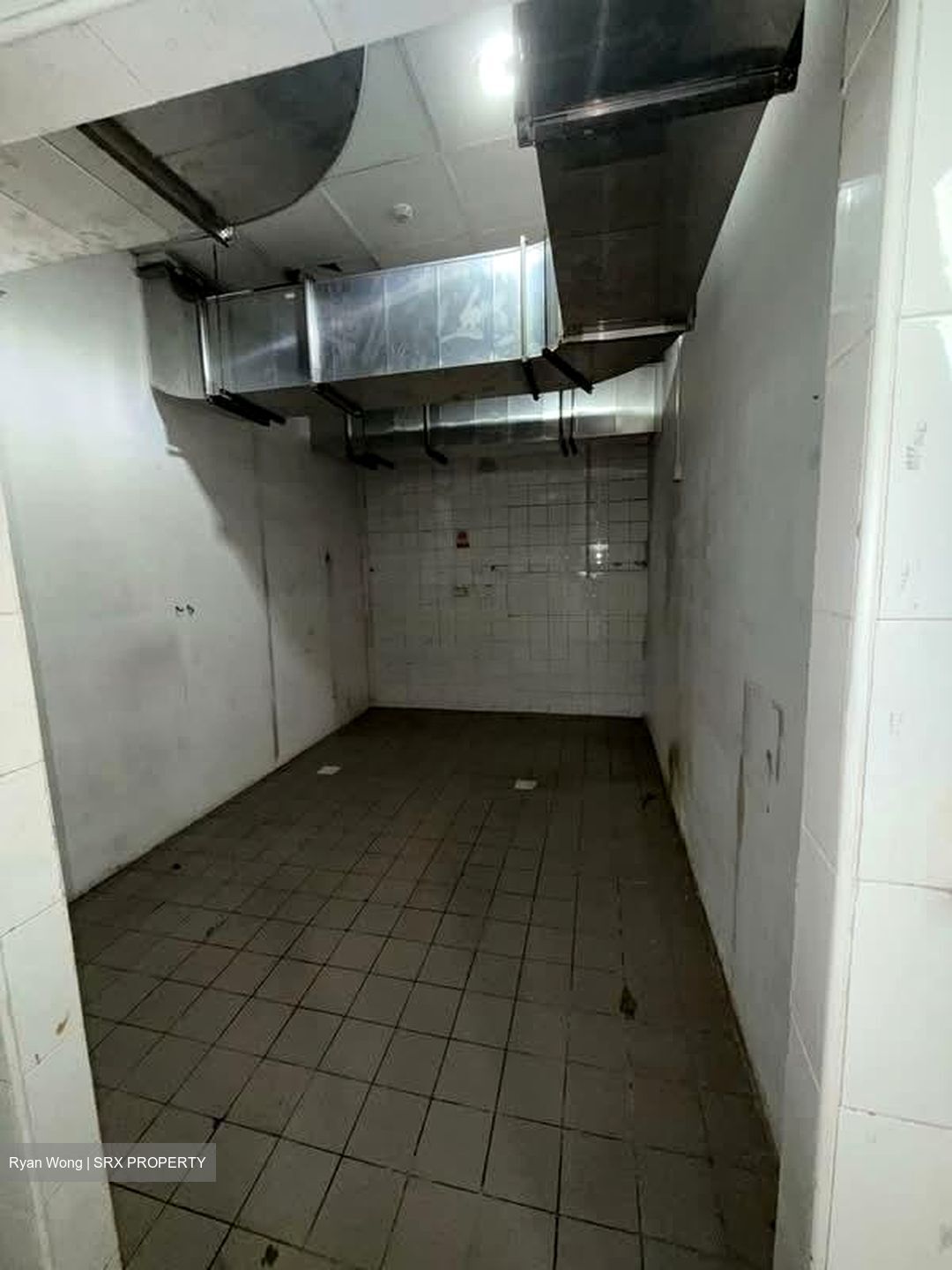 Pantech Business Hub (D5), Retail #555415001